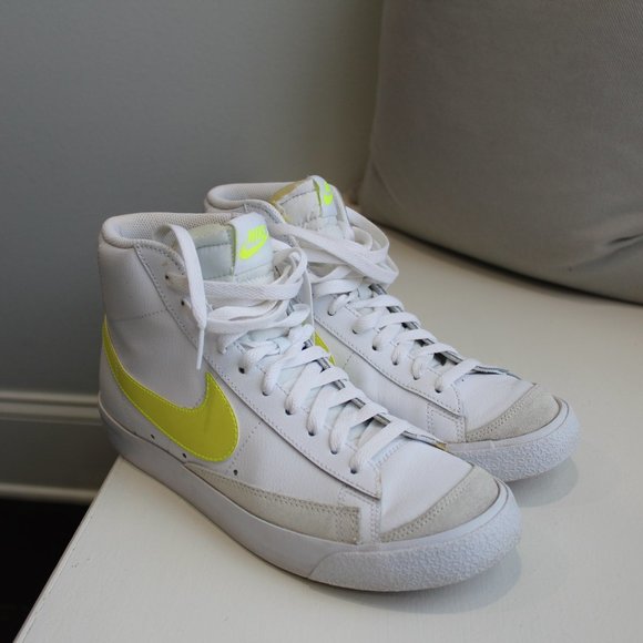 Nike Blazer Mid '77 Sneakers - Picture 5 of 6